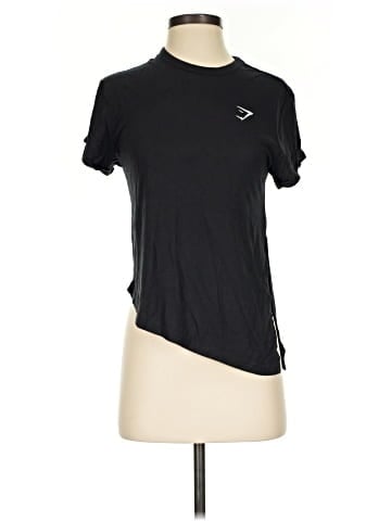Charlotte Russe Short Sleeve T-Shirt (view 1)