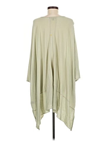 Elizabeth and James Poncho (view 2)