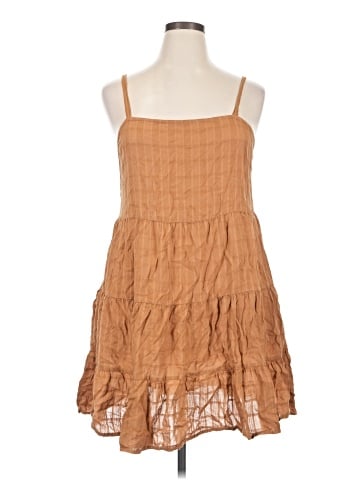 Old Navy Casual Dress (view 1)