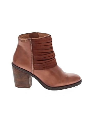 Pikolinos Ankle Boots (view 1)