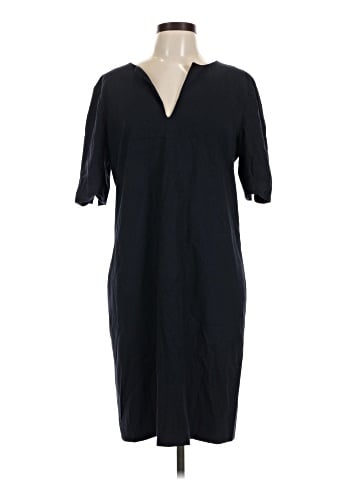 Ann Taylor Casual Dress (view 1)