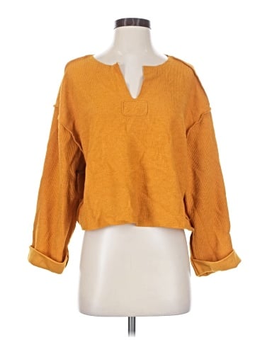 Urban Outfitters Pullover Sweater (view 1)