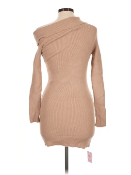 PrettyLittleThing Turtleneck Sweater (view 2)