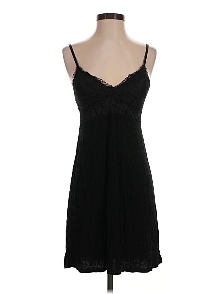Pre-owned Adore Me Casual Dress In Black