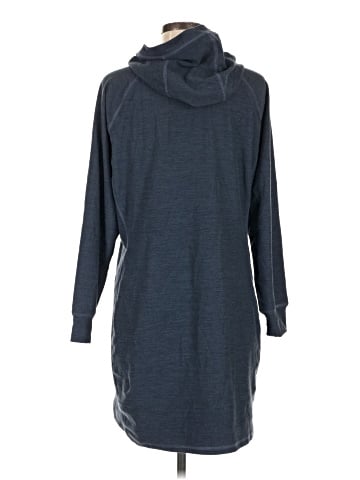 Toad & Co Poncho (view 2)