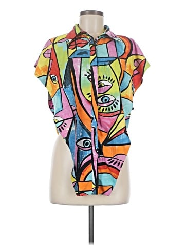 Live 4 Truth Short Sleeve Blouse (view 1)