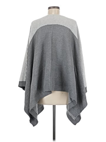 Lululemon Athletica Poncho (view 2)