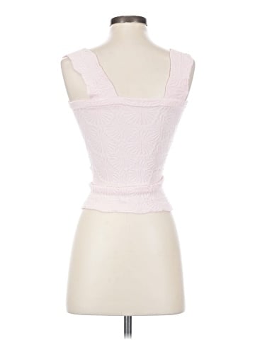 Pro-fit Sleeveless Top (view 2)