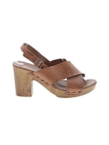 Kenneth Cole REACTION Sandals (view 1)