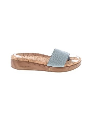 Unbranded Wedges (view 1)