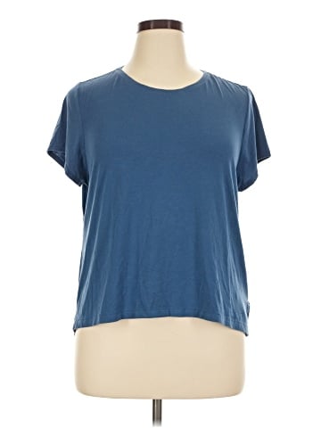 Athleta Short Sleeve T-Shirt (view 1)