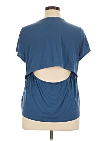 Athleta Short Sleeve T-Shirt (view 2)
