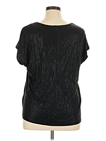 Maurices Short Sleeve T-Shirt (view 2)