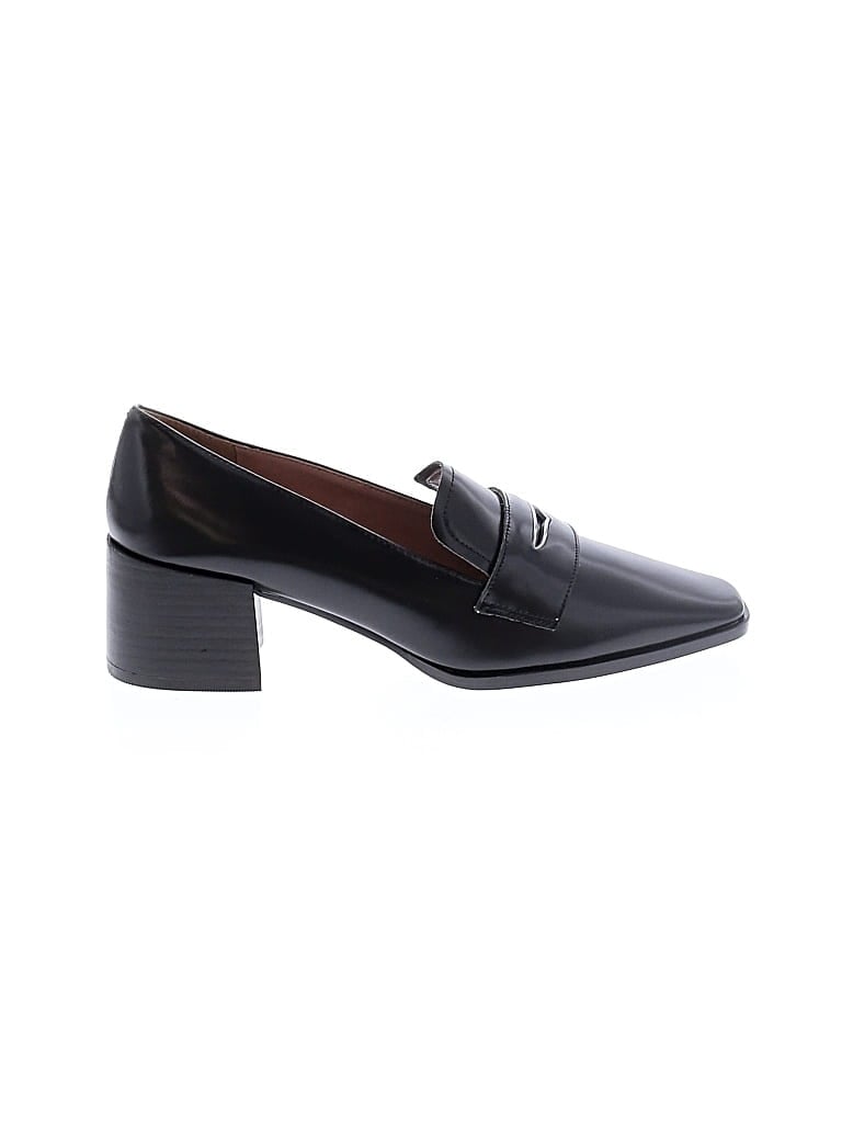 Pre-owned Linea Paolo Heels In Black