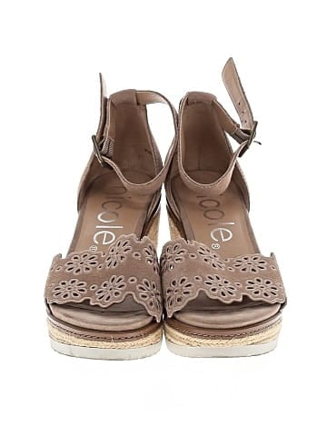 Nicole Wedges (view 2)