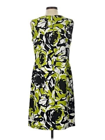 Ronni Nicole Cocktail Dress (view 2)