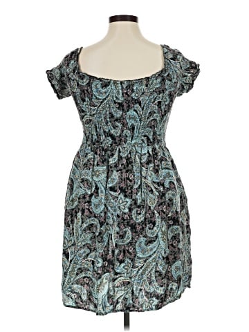 Xhilaration Cocktail Dress (view 2)
