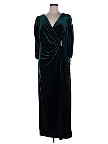 R&M Richards Cocktail Dress (view 1)