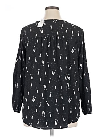 Roz & Ali 3/4 Sleeve Blouse (view 2)