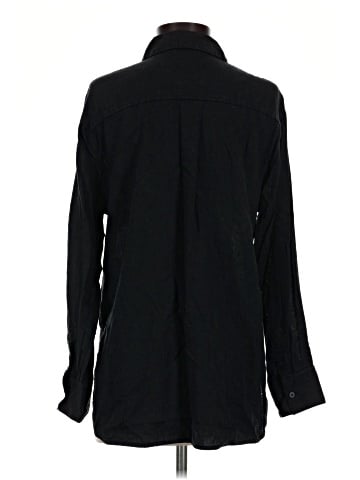 Old Navy Long Sleeve Button-Down Shirt (view 2)