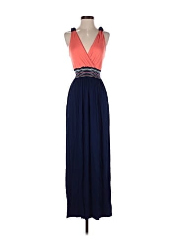 Le Lis Casual Dress (view 1)