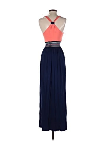 Le Lis Casual Dress (view 2)