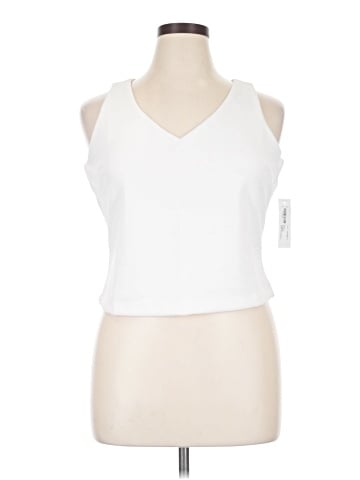 Bisou Bisou Sleeveless Top (view 1)