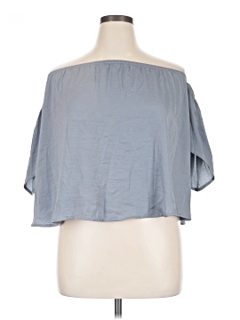 American Eagle Outfitters 3/4 Sleeve Blouse (view 1)