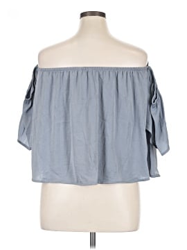 American Eagle Outfitters 3/4 Sleeve Blouse (view 2)
