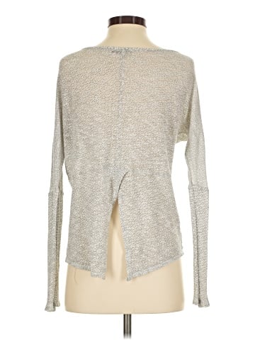 Charlotte Russe Pullover Sweater (view 2)