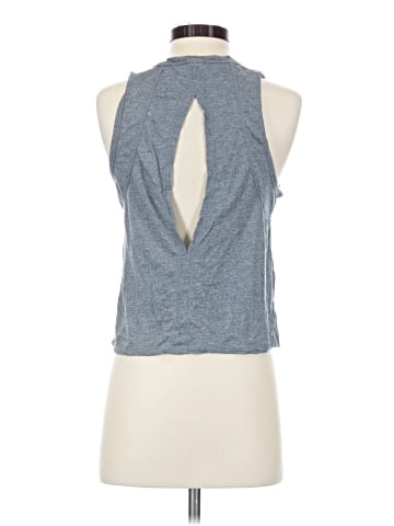 Reebok Sleeveless T-Shirt (view 2)