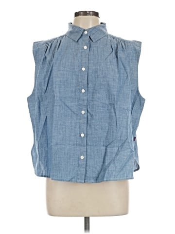 Levi's Sleeveless Button-Down Shirt (view 1)