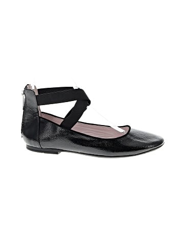 Nina Flats (view 1)