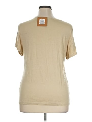 Ellen Tracy Short Sleeve T-Shirt (view 2)