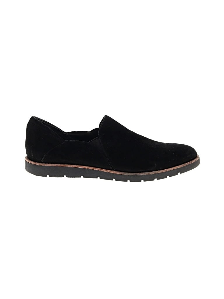 Pre-owned Vaneli Flats In Black