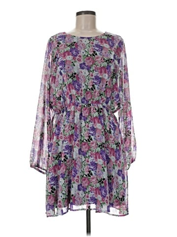 WAYF Casual Dress (view 1)