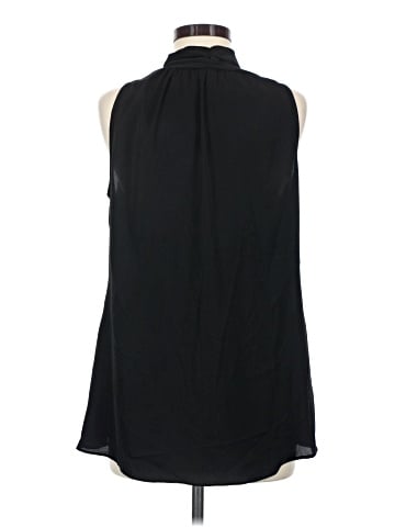 Neiman Marcus Sleeveless Blouse (view 2)