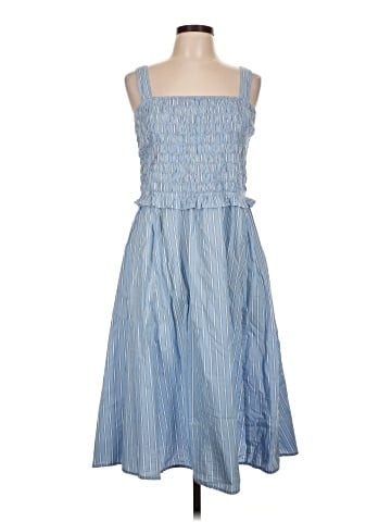 Old Navy Casual Dress (view 1)
