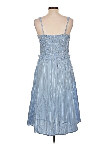 Old Navy Casual Dress (view 2)