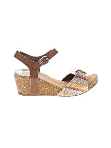 Andiamo Wedges (view 1)