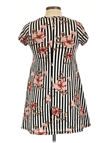 Discreet Casual Dress (view 2)
