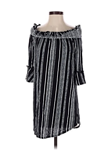 Derek Heart 3/4 Sleeve Top (view 1)