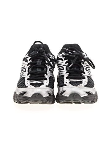 Nike Sneakers (view 2)