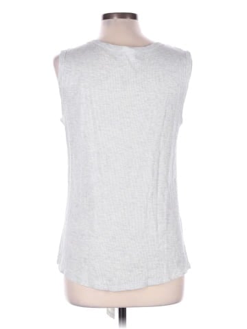 Brenda's Sleeveless Top (view 2)