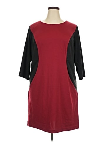 SOHO Apparel Ltd Casual Dress (view 1)