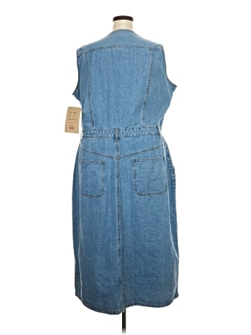 Bill Blass Casual Dress (view 2)