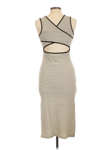 Hem & Thread Casual Dress (view 2)