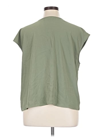 Express Short Sleeve Blouse (view 2)