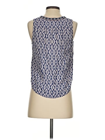Market and Spruce Sleeveless Button-Down Shirt (view 2)