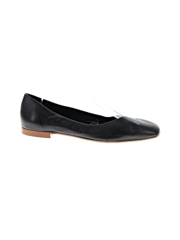 Coach and Four Flats (view 1)